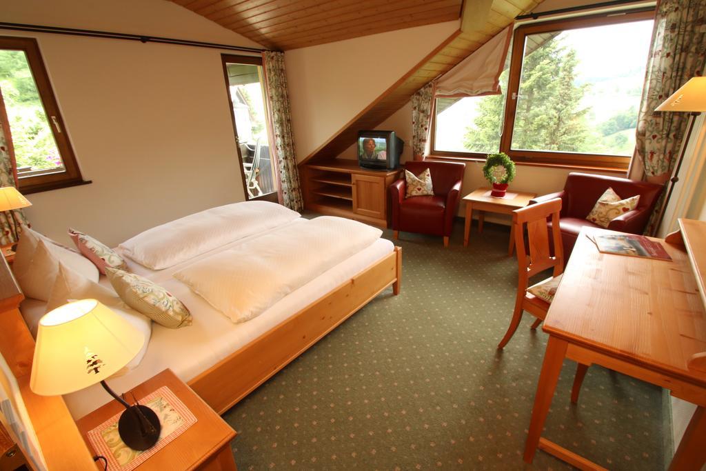 Todnauerberg Hotel Im Schwarzwald Тодтнауберг Номер фото